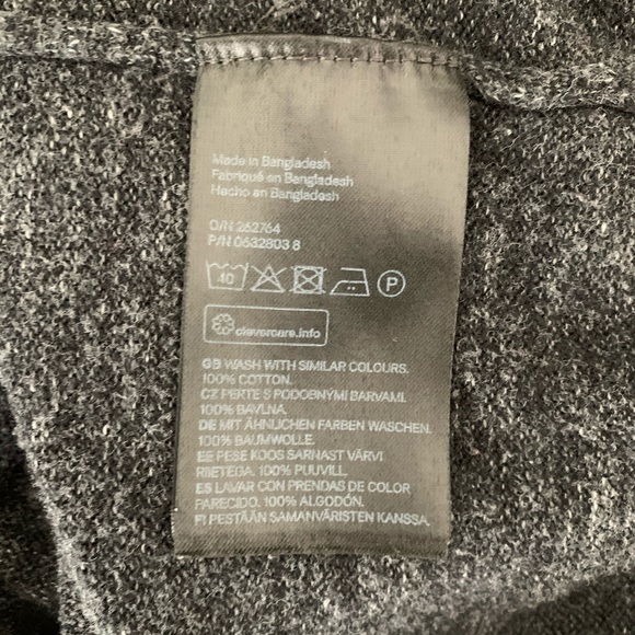 L.O.G.G. H&M Charcoal Gray Crewneck Sweater Sz Sm - Picture 5 of 5